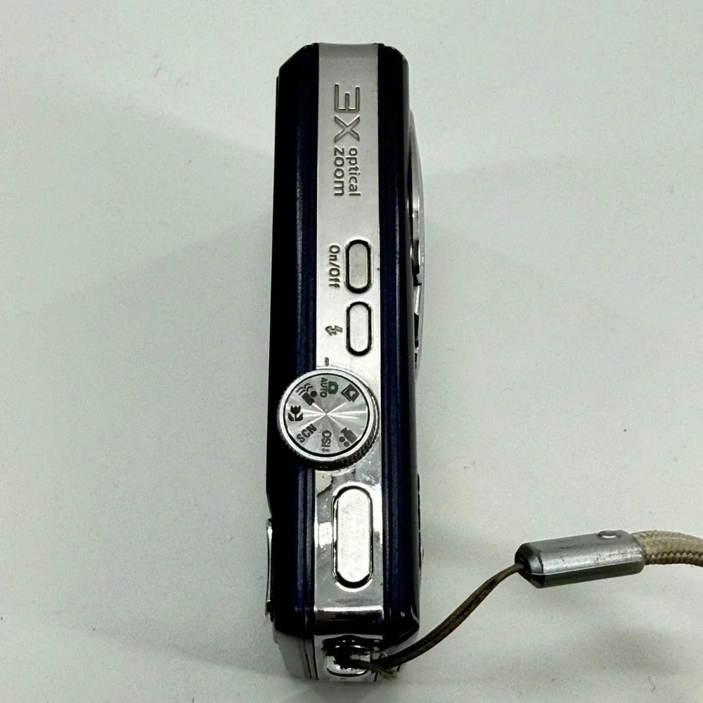 Kodak Digital Camera M763 7.2MP 3x Zoom Navy Blue Parts Repair